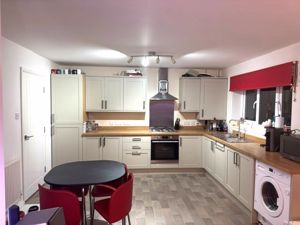 Photo 11- click for photo gallery